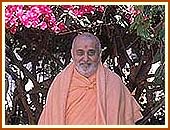 In the garden at a devotee's residential complex, Harare, 20 Aug 99