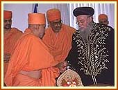 Welcomed by Rabbi Bakshi Doron (Sfaradi Sect). 5 Sept 99