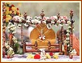 Lord Harikrishna Maharaj on a small swing