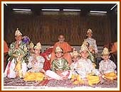 With balaks who performed the Welcome dance, 10 Oct 99 