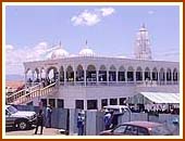 The inauguration of Swaminarayan mandir in Nakuru, 11 Oct 99