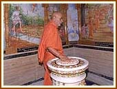 Circumambulating the shrine dedicated to the birth place of Gunatitanand Swami