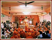 Performing Arti after the Murti Pratishtha ceremony