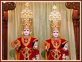 Shri Akshar Purushottam Maharaj