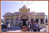 The newly consecrated Shree Swaminarayan Mandir 