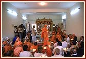  Performing arti after the Murti pratishtha ceremony