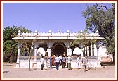A shrine in memory of the mango tree from Dabhan where Lord Swaminarayan used to sit