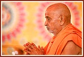 Offering prayers to the Lord during puja