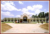 The modern, well equipped Pramukh Swami Hospital