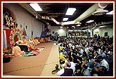 Swamishri blessing the devotees