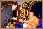 On behalf of The president of Florida Atlantic University, Dr. Strong honouring Swamishri