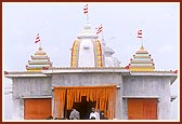 The newly constructed Shri Swaminarayan Mandir between Chakulia and Banipat