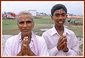 Udiya devotees sing with joy and offer their humble respects