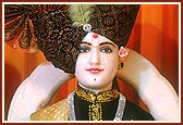 Shri Ghanshyam Maharaj in a sovereign, noble attire
