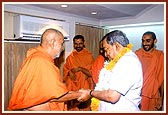 A warm welcome to Ex. Chairman of National Dairy Development Board, Dr. Kurien