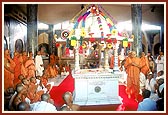 Engaged in pradakshina and darshan in Yogi Smruti Mandir