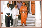 Swamishri at the 'Arya Kanya Gurukul' with the officials  
