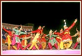 Balaks and kishores perform a folk dance