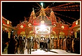 Shri Swaminarayan Mandir, Dholka, by night