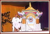 Shri Haka Khachar gives a first-hand account of the creation of Gondal Mandir