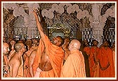 Swamishri on an observation tour of the completed shikharbaddh mandir