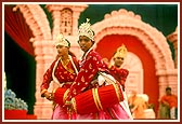 The kishores of Bharuch perform an impressive 'Mandir' dance