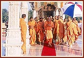 Swamishri in the mandir pradakshina