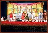   A drama 'Mala na manka' enacted by youths depict the devotion and dedication of Dada Khachar, Rajput Galuji and Kalyandas of Kadu