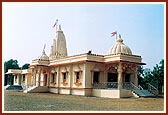 Shri Swaminarayan Mandir, Saravani-Vandarvela, 21 December 2001