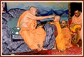 Swamishri blesses a balak