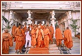 Descending the mandir steps after Thakorji's darshan, on the way to puja