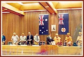 Mayor of Lake Macquarie, Mr. Jeffery Pastor, and councilors honor Swamishri