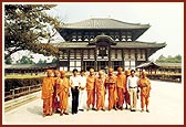 Swamishri and sadhus at the Buddhist pilgrim site in Todaiji 