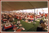 Devotees participate in the murti pratishtha yagna 