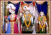 Shri Harikrishna Maharaj and Shri Laxmi Narayan Dev