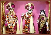 Shri Harikrishna Maharaj and Shri Radha Krishna Dev