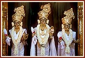 (L to R) Shri Gunatitanand Swami, Shri Sahajanand Swami and Shri Gopalanand Swami