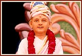 A murti of Bhagatji Maharaj during the birthday celebration assembly 