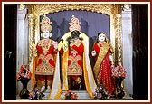 Thakorji at the Akshar Purushottam Mandir: (L to R) Shri Harikrishna Maharaj and Shri Gopinath Dev and Shri Radhaji