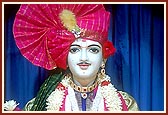 'Ghanshyam Ghanshyam m&atilde;ri s&atilde;the ramv&atilde; &atilde;vsho ke nahe ...!' 