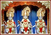 Thakorji is traditionally decorated on Amas (new moon day) with swords, daggers and shields