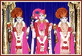 Aksharbrahma Shri Gunatitanand Swami, Bhagwan Shri Swaminarayan and Shri Gopalanand Swami