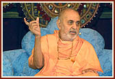Swamishri discourses to the assembly of children and devotees stressing the need to come to the mandir and study well at school&nbsp;