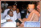 Swamishri individually blesses and consoles the relatives of those who had died