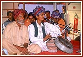 An artiste plays the Ghado (Gagar)