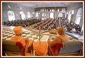 Swamishri blesses and guides the students