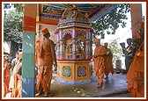 Memorial shrine at the spot where Shriji Maharaj defeated the renowned scholar Khaiya Khatri in debate