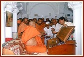Swamishri blesses the mandir office