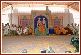 The assembly stage
