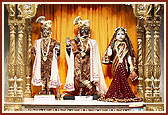 Shri Harikrishna Mahraj and Shri Radha Krishna Dev 
